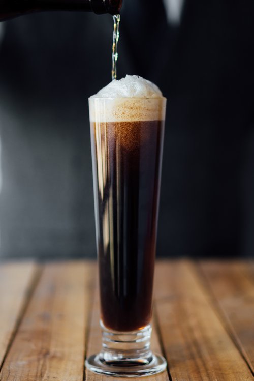 BLACK_VELVET_CAVA_COCKTAIL.jpg