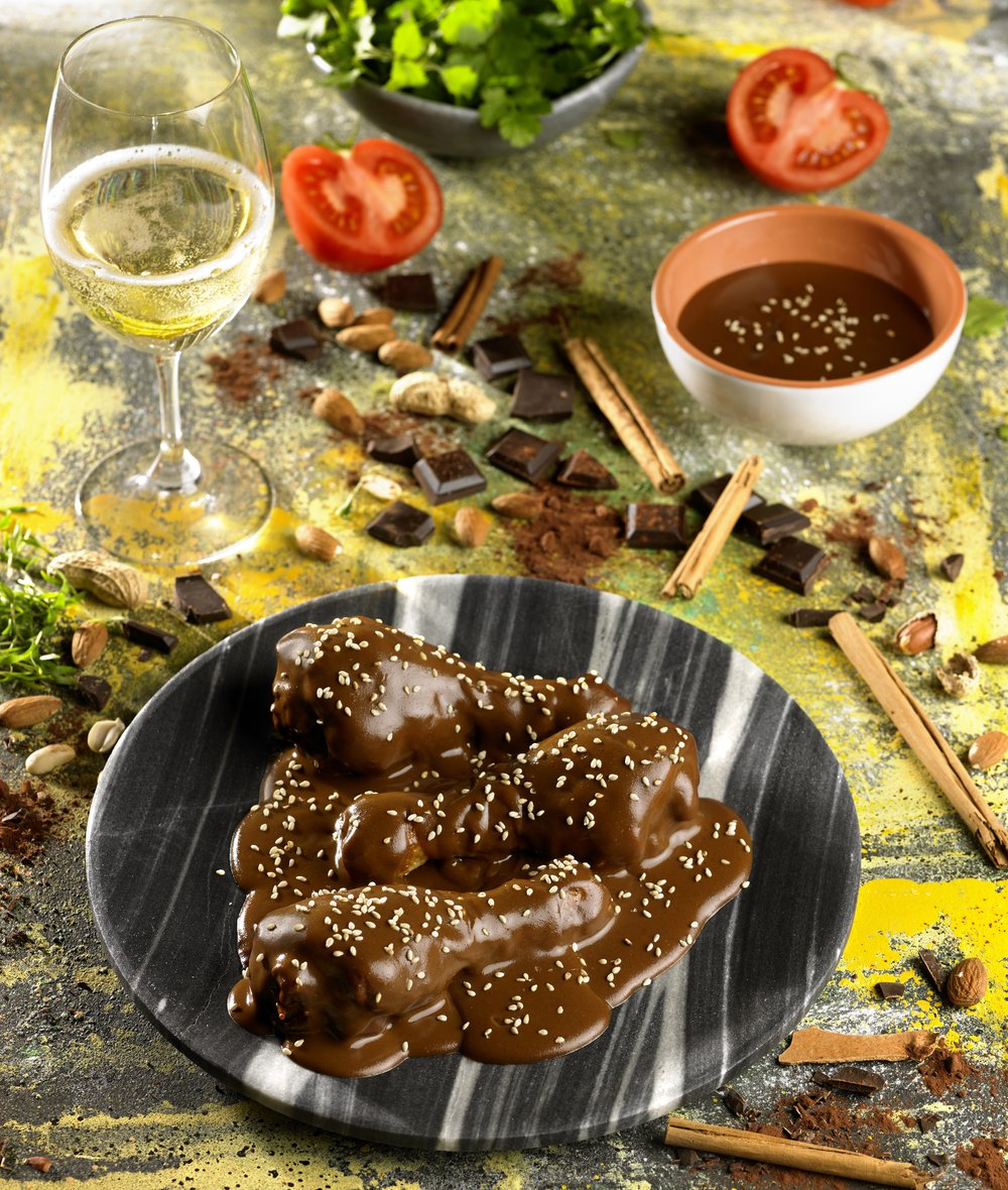 Cava Paraje y receta pollo mole poblano