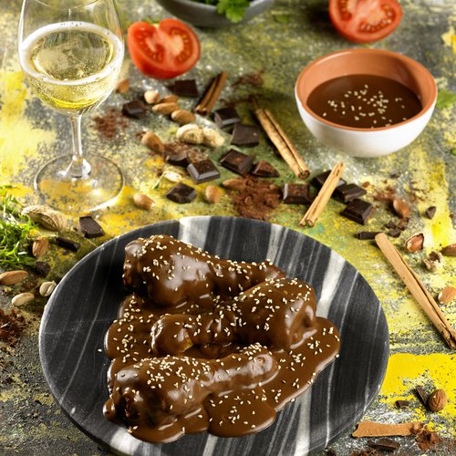 Cava Paraje y receta pollo mole poblano