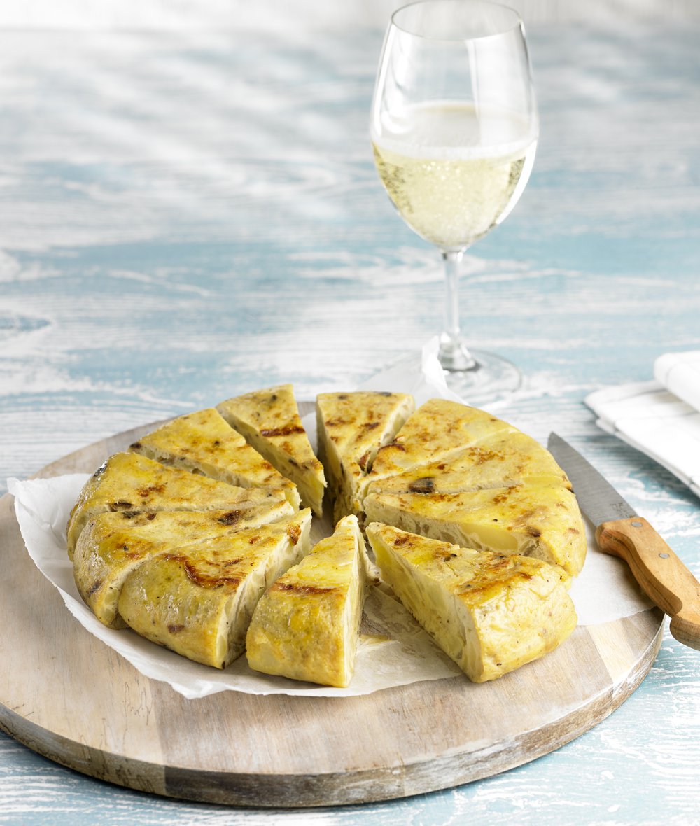 Tortilla de patata en una sola sartén y sin darle la vuelta: receta fácil